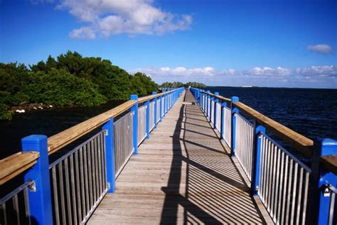 Does Key Biscayne Have A Boardwalk?