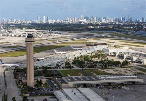 Does Miami have 2 international airports?