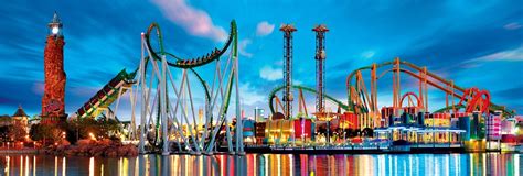 Does Miami have any theme parks?