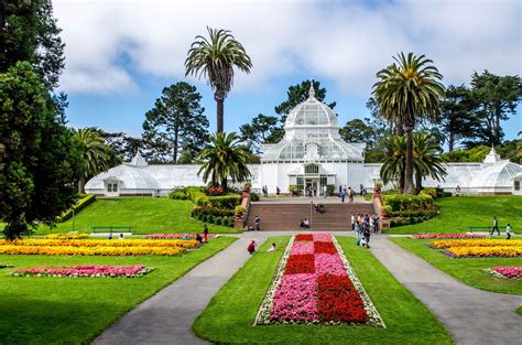 How do I spend a day at Golden Gate Park?