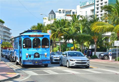 How do you transport in Miami Beach?