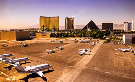 How Early Should I Get To Las Vegas Airport?