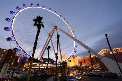 How Long Does It Take To Go Around The High Roller?