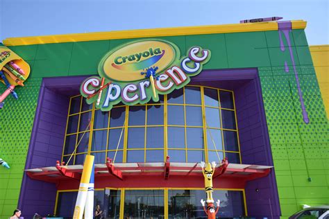 How Long Is The Crayola Experience In Orlando?