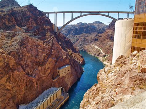 How Long Is The Drive From Las Vegas To Hoover Dam To Grand Canyon?