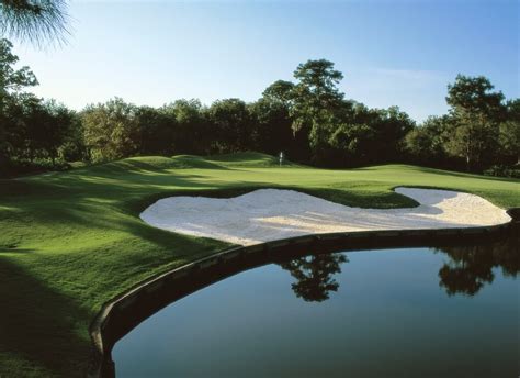 How Many Golf Courses Are In SW Florida?