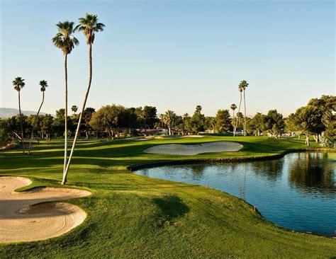 How Many Golf Courses Does Las Vegas Have?