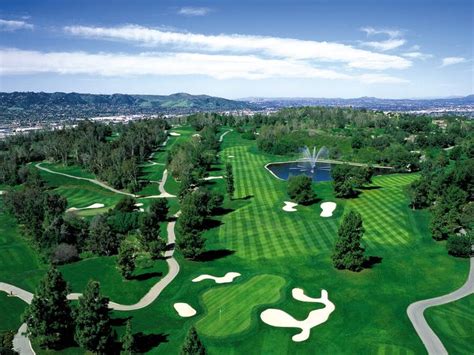 How Many Golf Courses Does Los Angeles Have?