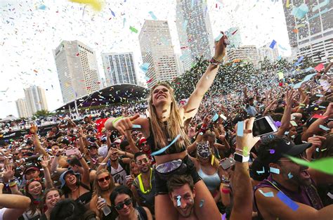 How many people attended Ultra Music Festival Miami?