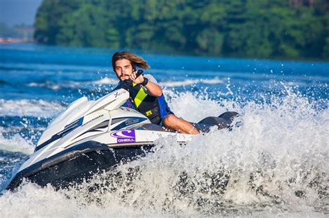 How many people can a jet ski carry?