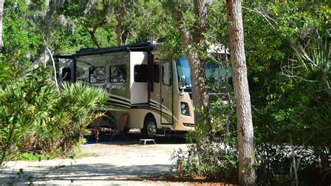 How much does it cost to stay in an RV park in Florida?