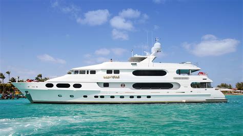 How much is party girl yacht?