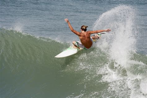 Is Cocoa Beach Good For Surfing?