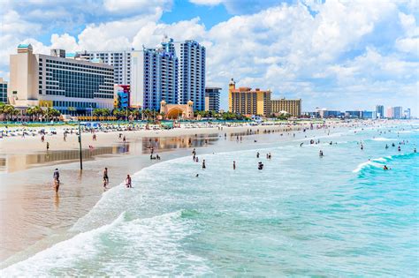 Is Daytona Beach better than Jacksonville Beach?