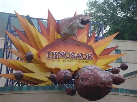 Is Dinosaur At Animal Kingdom Closing?