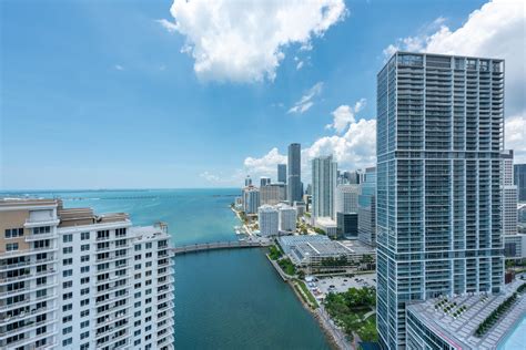 Is downtown Miami walkable?