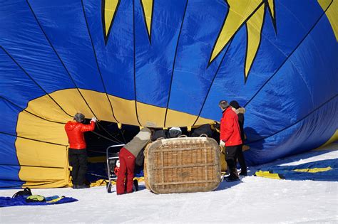 Is it cold in a hot air balloon ride?