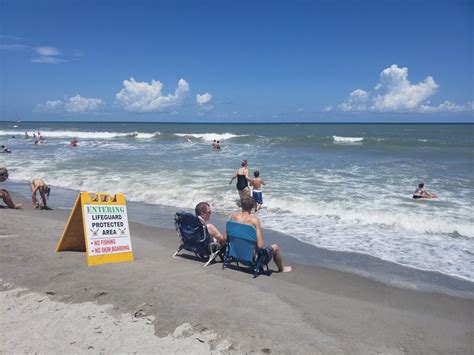 Is it safe to swim in Cocoa Beach?