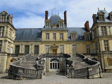 Is It Worth Visiting Fontainebleau?