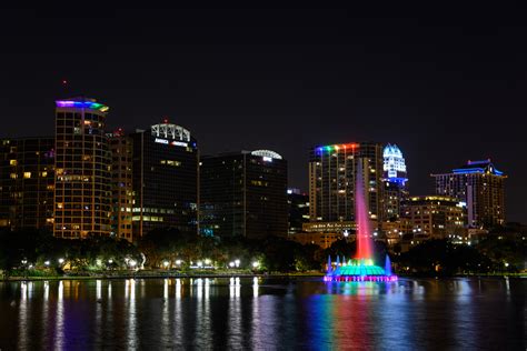 Is Lake Eola a good place to live?