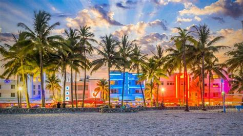 Is Miami a good place for couples to visit?