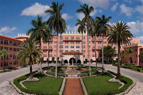 Is Palm Beach or Boca Raton richer?