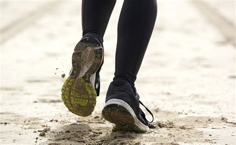 Is Running On Sand Bad For Ankles?