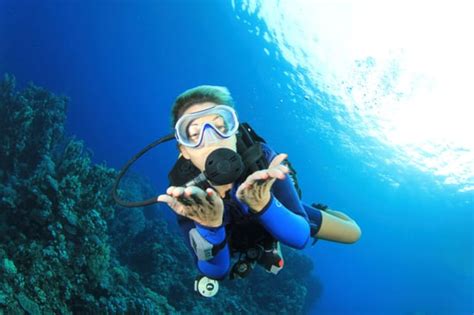 Is scuba diving a good workout?