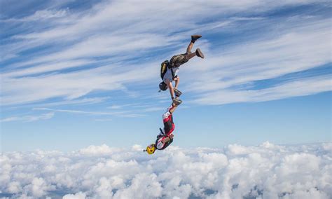 Is Skydiving On Sunday Illegal In Florida?