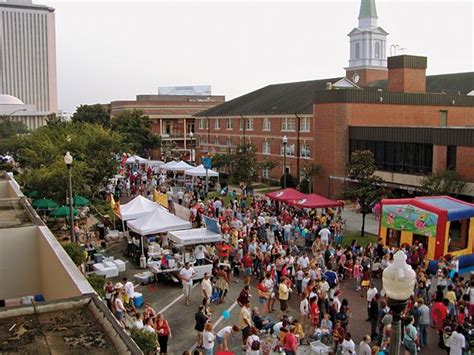 Is Tallahassee a party town?