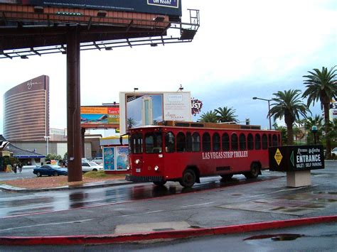 Is There A Free Trolley On The Las Vegas Strip?