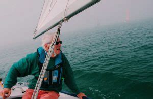 What Age Can You Stop Wearing A Life Jacket In Florida?