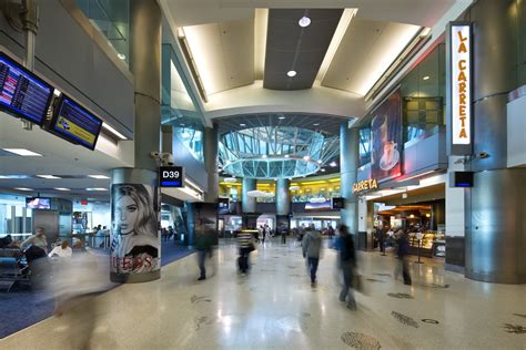 What Are The Busiest Days At Miami Airport?