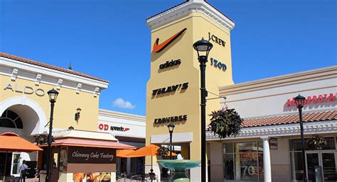 What are the Orlando outlets called?