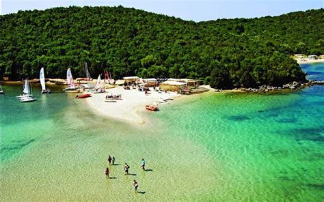 What Beach In Florida Looks Like Greece?