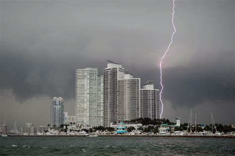 What city in Florida has the most lightning strikes?