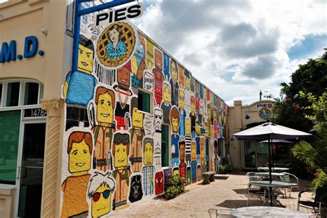 What City In Florida Has The Most Murals?