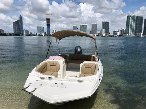 What Do I Need To Rent A Boat In Miami?