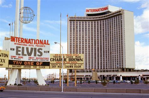 What Hotel Did Elvis Do His Shows In Las Vegas?