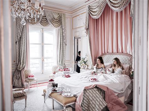 What Hotel Do Celebrities Stay In For The Met Gala?