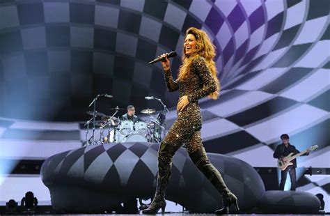 What Hotel Is Shania Twain At In Vegas?