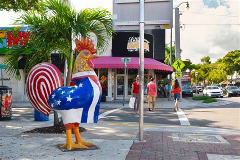 What is interesting about Calle Ocho?