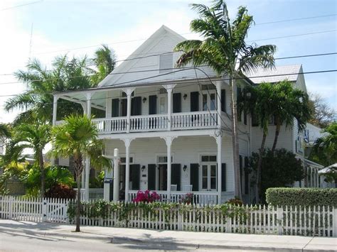 What is Key West style architecture?