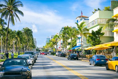 What is Miami Ocean Drive famous?