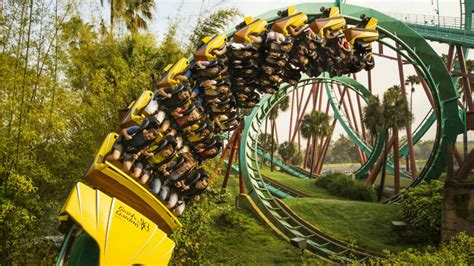 What is the best day to go to Busch Gardens Tampa Bay?