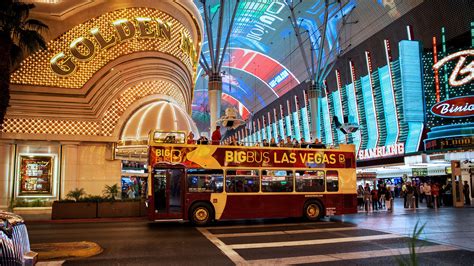 What Is The Best Time To Visit Fremont Street?