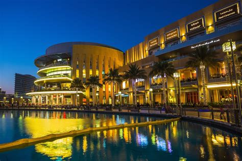 What is the biggest luxury mall?