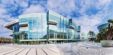 What Is The Largest Convention Center On The West Coast?