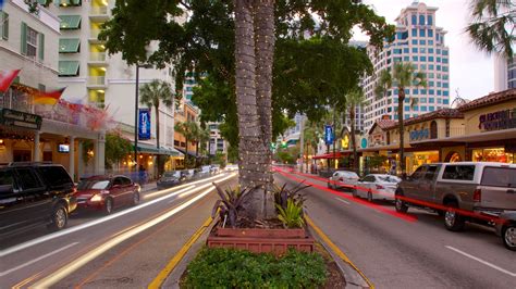 What is the most famous street in Fort Lauderdale?