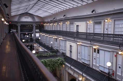 What is the oldest mall in America?